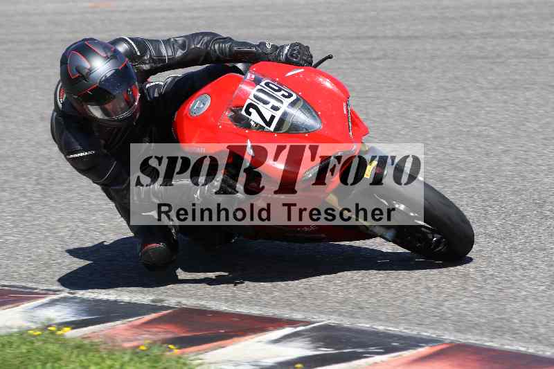 /43 08.08.2025 Discover the Bike ADR/Race 3 rot/299